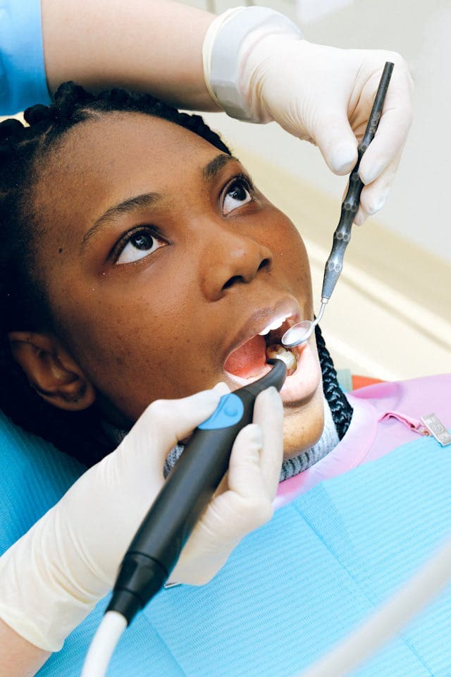Dentist
